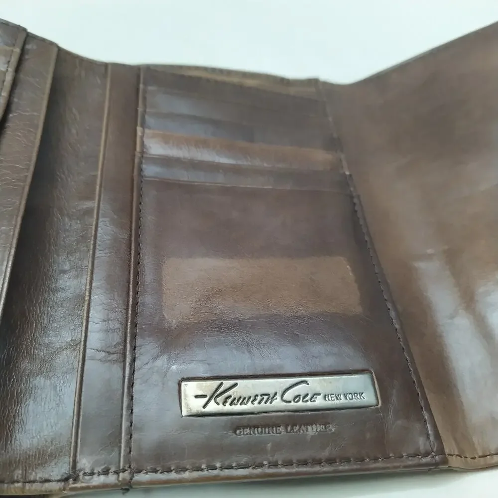 Kenneth Cole kenneth cole